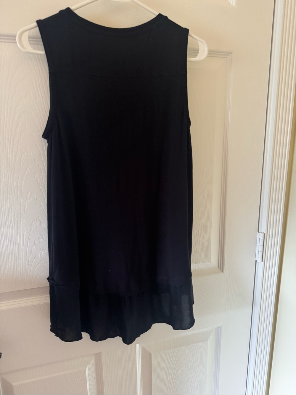 Soft Surroundings Black Sleeveless Ruffle-Hem Tank